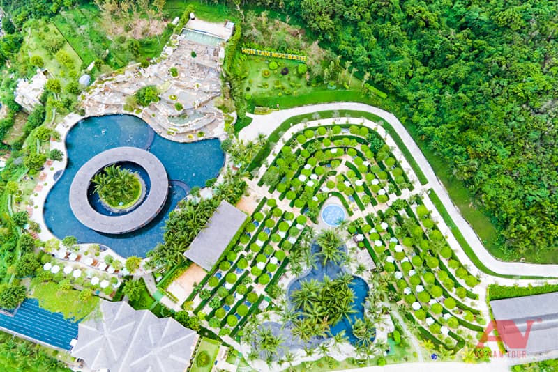 TẮM BÙN HÒN TẰM