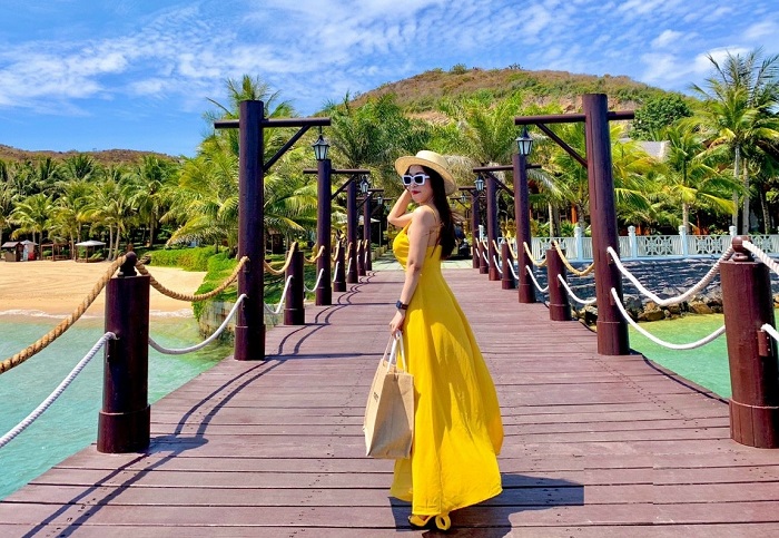 3 ĐẢO VIP – TẮM BÙN HÒN TẰM